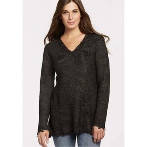 Stitches and Stripes Evereve Womens Sz XS Black Sloane Destructed Tunic Sweater